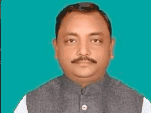 क्ष्रेत्रीय टीम में ब्राह्मण, कायस्थ, ओबीसी, एससी, हर वर्ग को प्रतिनिधित्व दिया गया है।