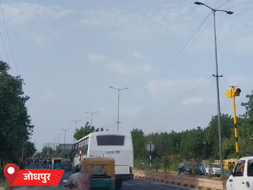 जोधपुर में दिनभर तेज धूप रही। जिले में इस साल बारिश काफी कम हुई।