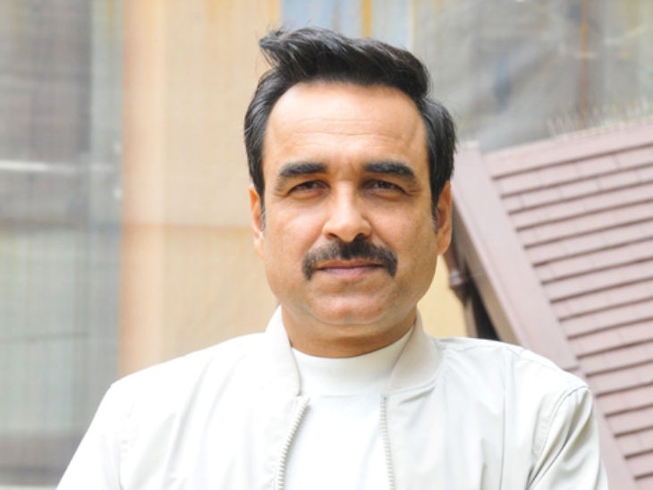 During his college days in Patna, Pankaj Tripathi was associated with the Akhil Bharatiya Vidyarthi Parishad (ABVP).