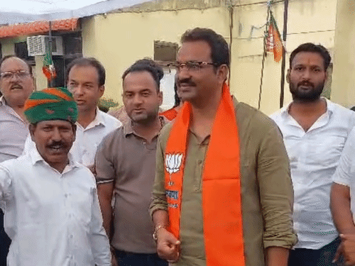 भाजपा प्रत्याशी विमल अग्रवाल ने स्थानीय विधायक बालमुकुंद आचार्य के साथ विवाद पर कहा कि अब कोई मतभेद नहीं है।
