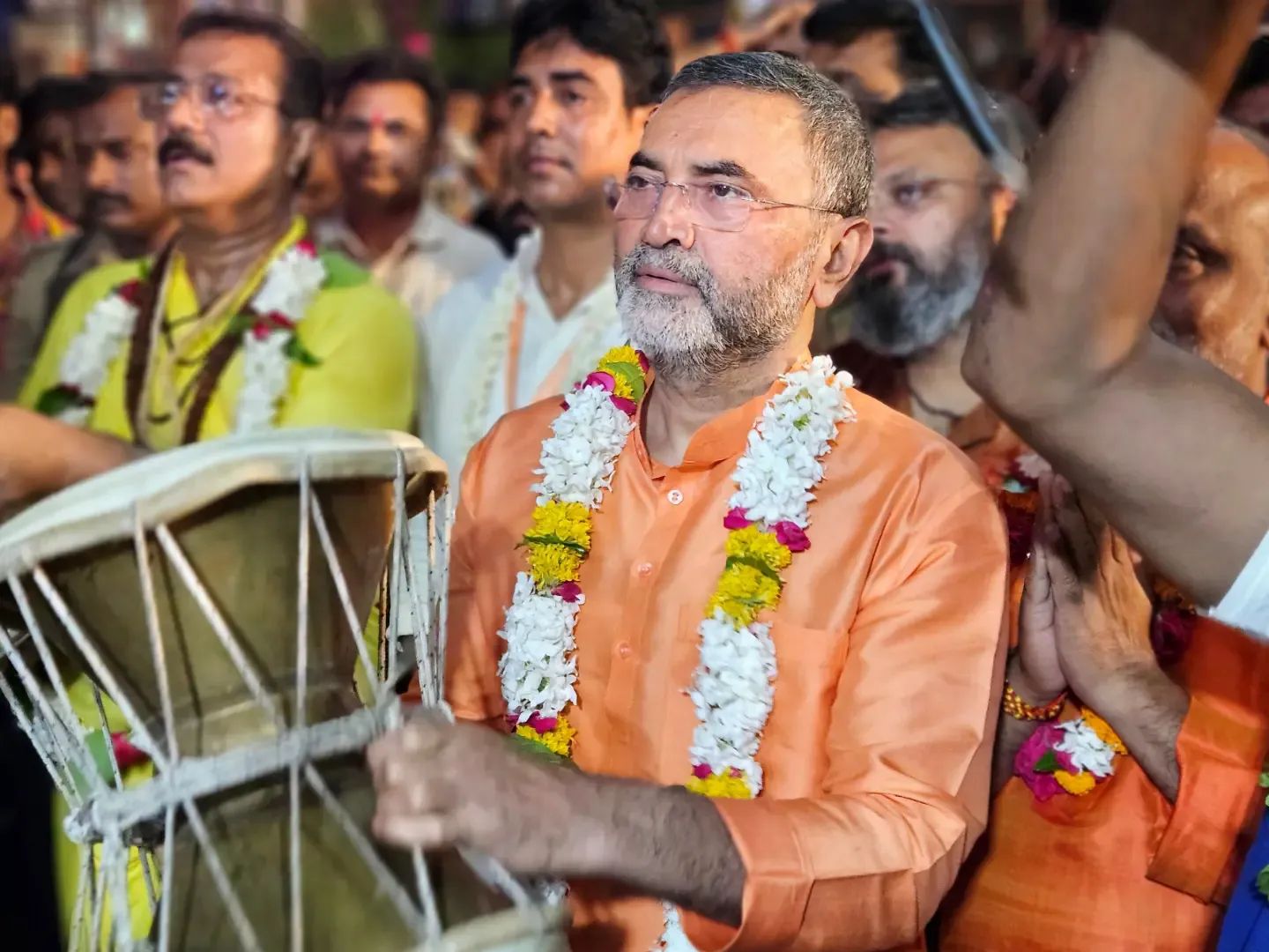 पूर्व MLC बृजेश सिंह ने फेसबुक पर किया पलटवार।