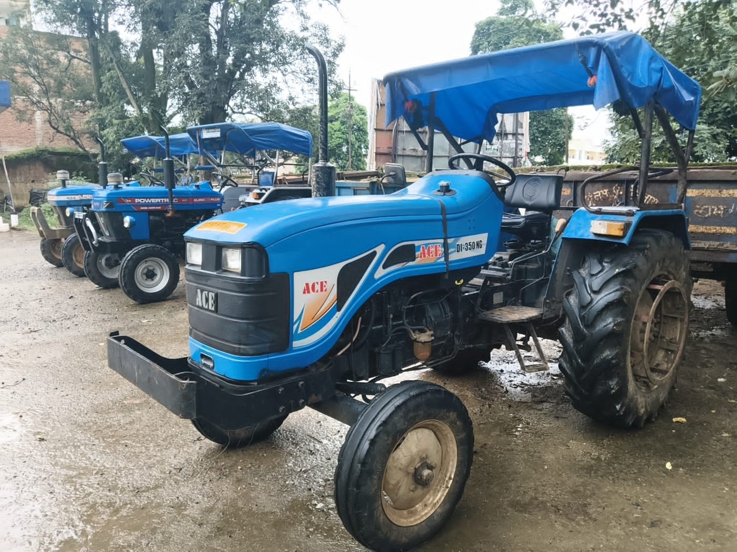 GPM Illegal Mining Raid | 8 Sand Tractors Seized After CM Helpline
