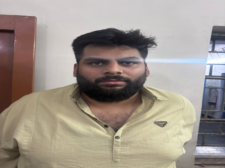 कांग्रेस नेता और बार संचालक पलाश मल्होत्रा।