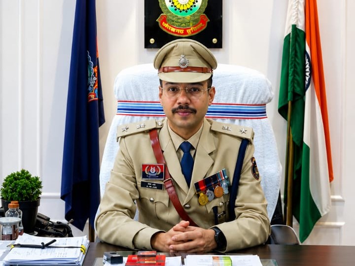 दंतेवाड़ा में नक्सल विरोधी ऑपरेशन के साथ ‘घर वापसी’ अभियान और विकास कार्यों के लिए सुरक्षित माहौल बनाने पर मिला सम्मान - Dainik Bhaskar
