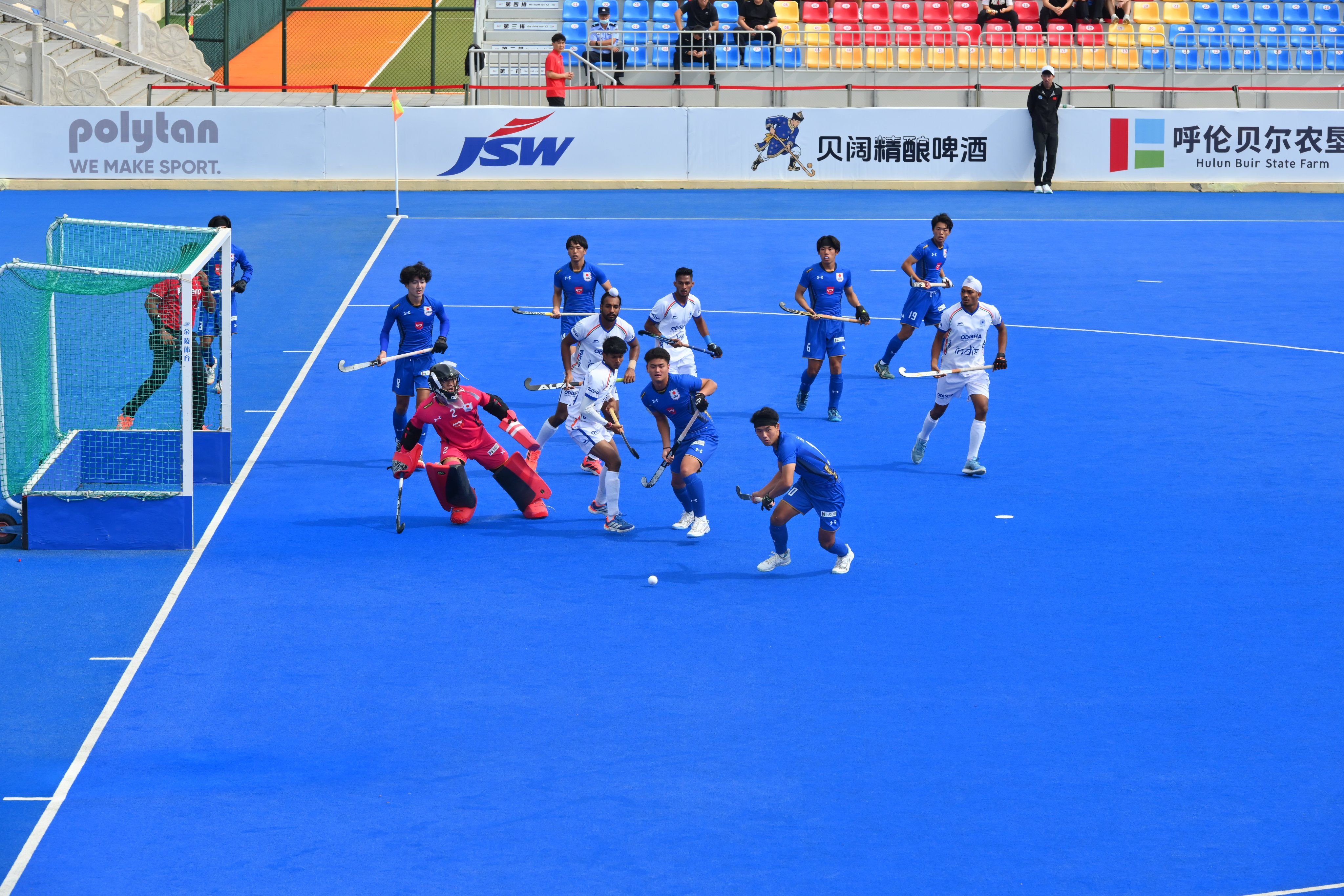 हाफ टाइम तक भारत 2-1 से आगे रहा।
