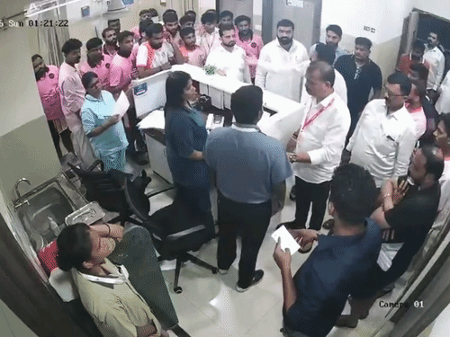 As the dispute escalated, a person slapped a hospital employee.