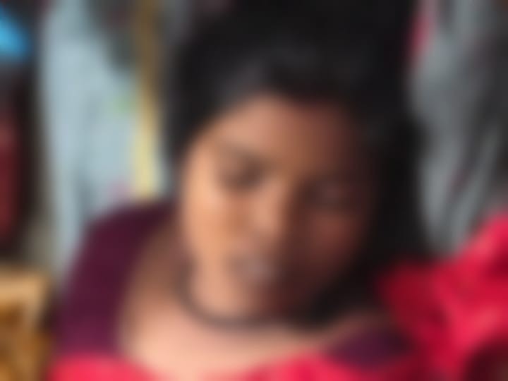पति ने शक में कपड़े सुखाने वाली नायलॉन रस्सी से पत्नी का गला घोंट दिया।