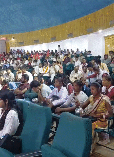 AISA की ओर से छात्र युवा संसद ‘बिहार में गूंजेगी Gen-Z की आवाज’ कार्यक्रम में आए छात्र और युवा।