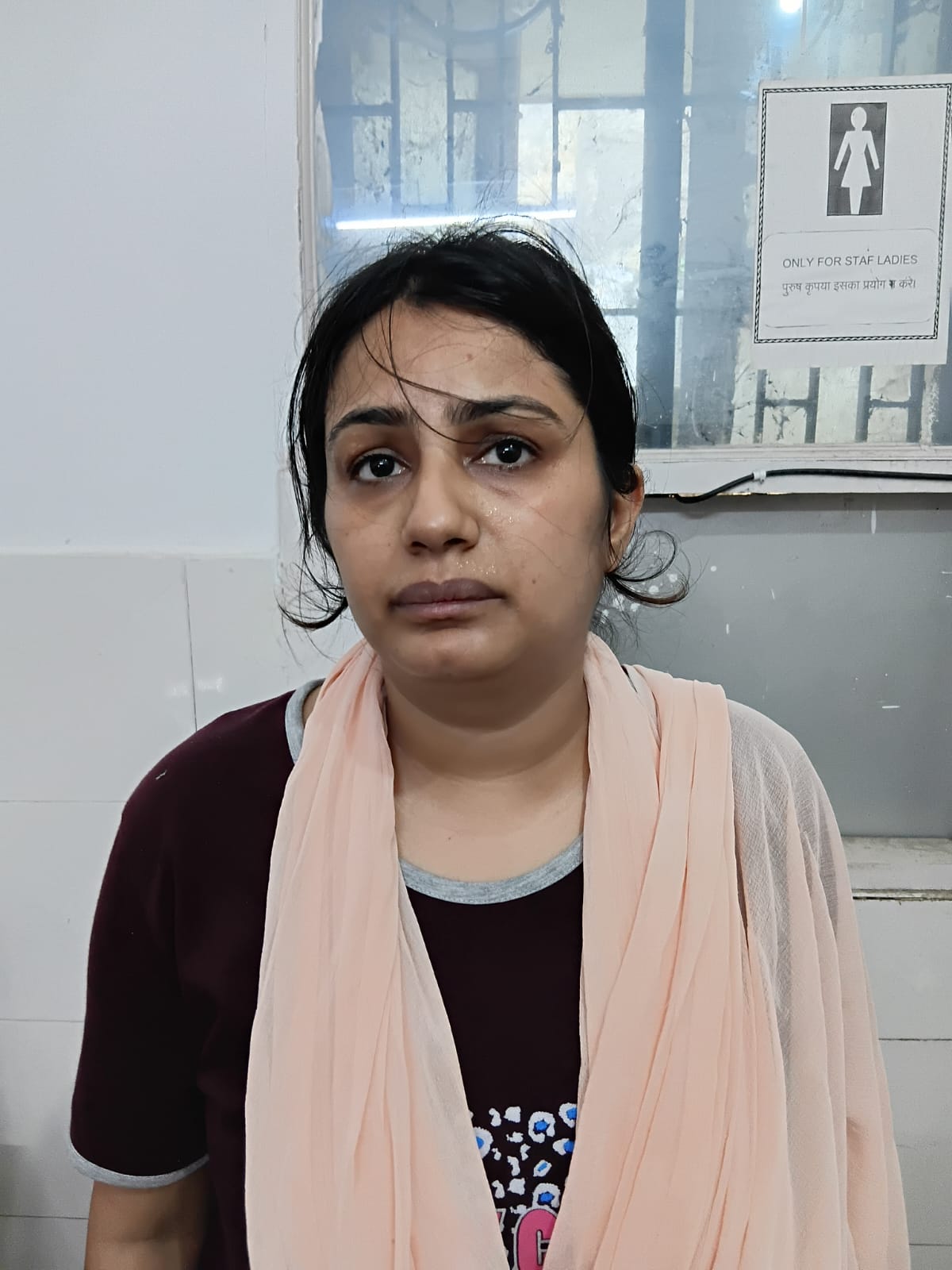 ये बहू शालू है। तस्वीर गिरफ्तारी के दौरान की है।