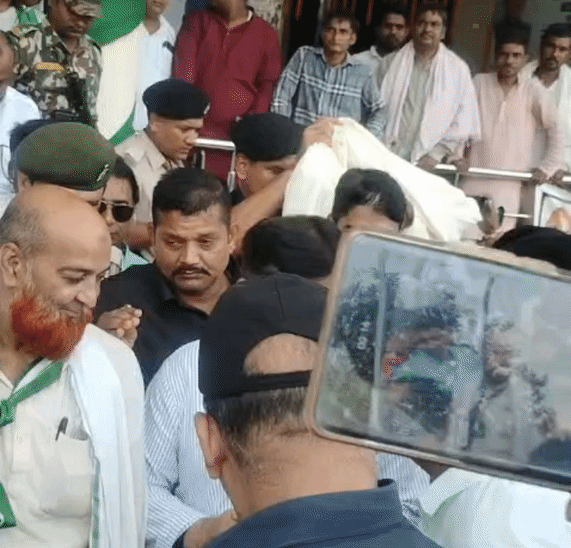 बेगूसराय पहुंचे JDU के राष्ट्रीय कार्यकारी अध्यक्ष और राज्यसभा सांसद संजय झा।