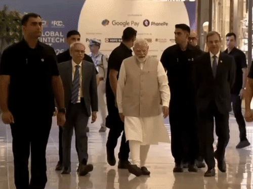 पीएम मोदी ने लगातार तीसरी साल फेस्ट का शुभारंभ किया।