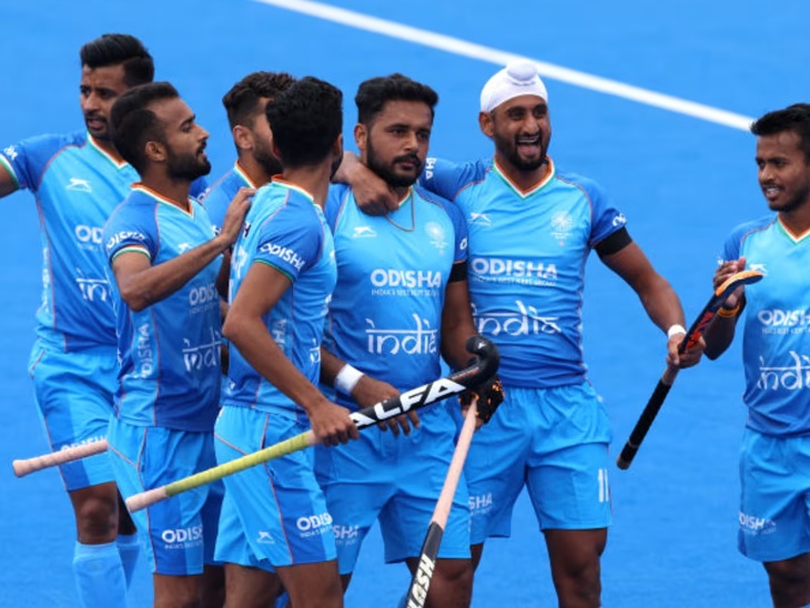 हॉकी इंडिया ने अपना फैसला बदलते हुए कहा कि भारतीय टीम एशियन गेम्स में नीली जर्सी में खेलेगी। - Dainik Bhaskar