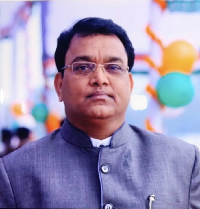 बिलासपुर जिला शिक्षा अधिकारी रामेश्वर जायसवाल।