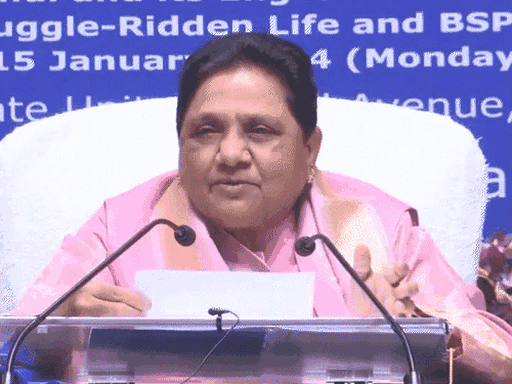 बसपा सुप्रीमो ने सोशल मीडिया X पर बयान जारी किया और अशोक सिद्धार्थ को जमकर खरी खोटी सुनाई।