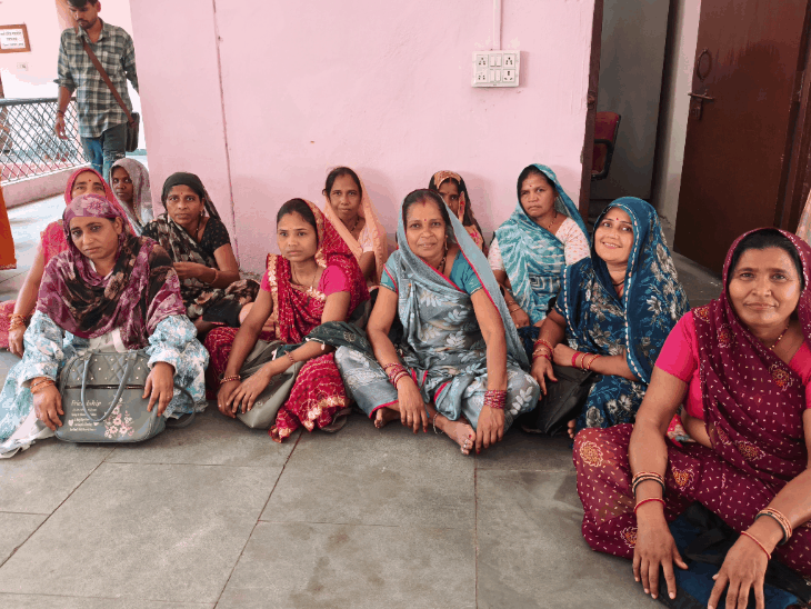 स्वसहायता-समूह की महिलाओं को 3 महीने से भुगतान नहीं।