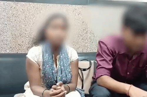 बीजेपी ने नया वीडियो जारी किया है, जिसमें लड़की अपनी पुरानी बातों का खंडन कर रही है।