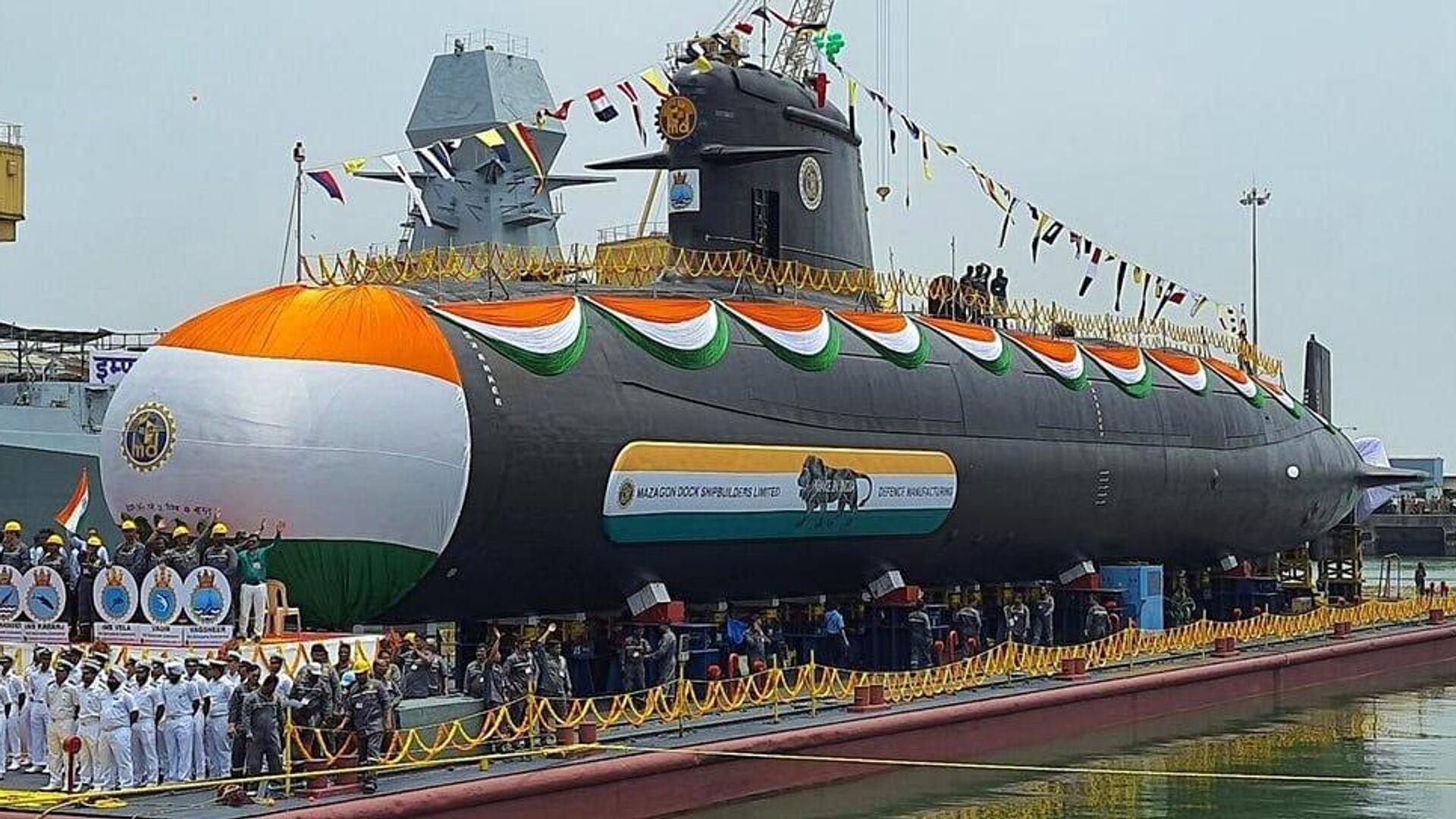 INS अरिघात पनडुब्बी पानी के अंदर से परमाणु हथियार लॉन्च कर सकती है।