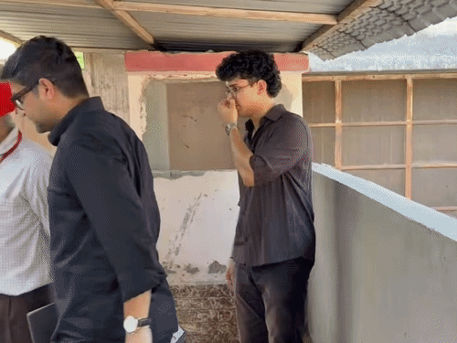 सौरव दास और उनकी टीम ने स्कूलों में टॉयलेट देखे, जहां सफाई ठीक नहीं थी।