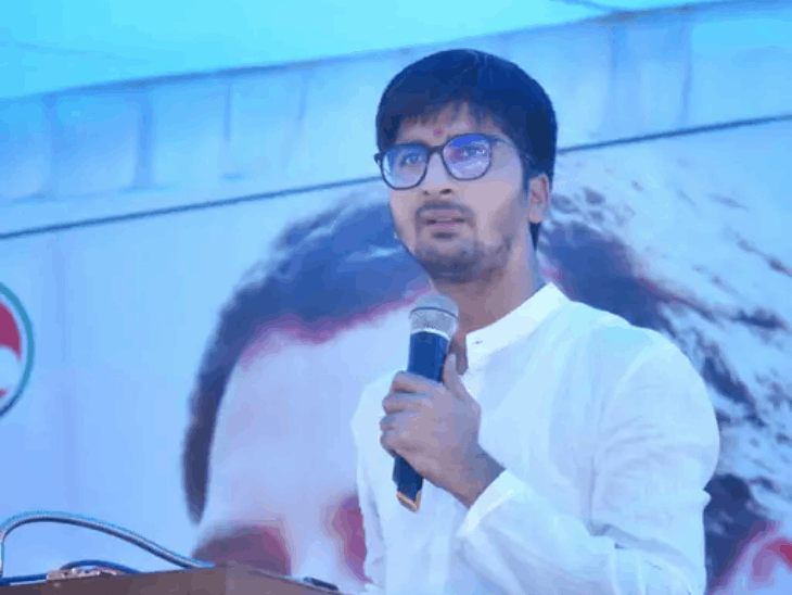 कोको पाढ़ी, नरेश ठाकुर और दीपक मिश्रा को अखिल भारतीय कांग्रेस कमेटी (AICC) में राष्ट्रीय सचिव पद के चयन की प्रक्रिया के तहत दिल्ली बुलाया गया है।