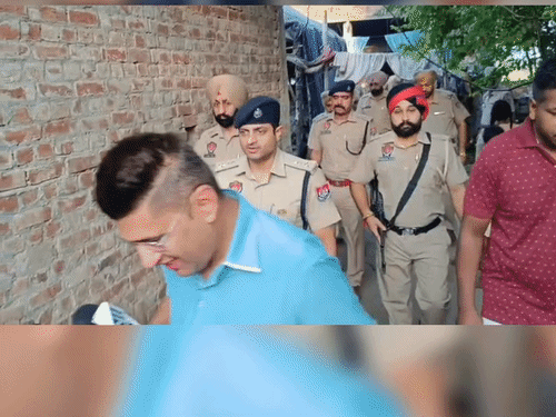 बस्तियों में पहुंची भारी पुलिस