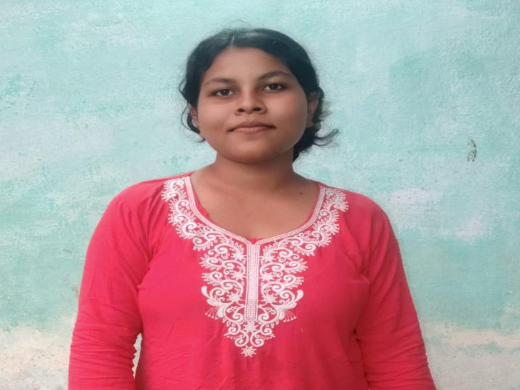 बीए फर्स्ट ईयर की छात्रा ने फांसी लगाकर की आत्महत्या। (फाइल फोटो)