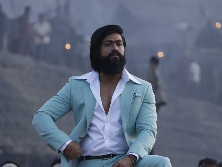 यश ने KGF फिल्म फ्रेंचाइजी में रॉकी का किरदार निभाया था।