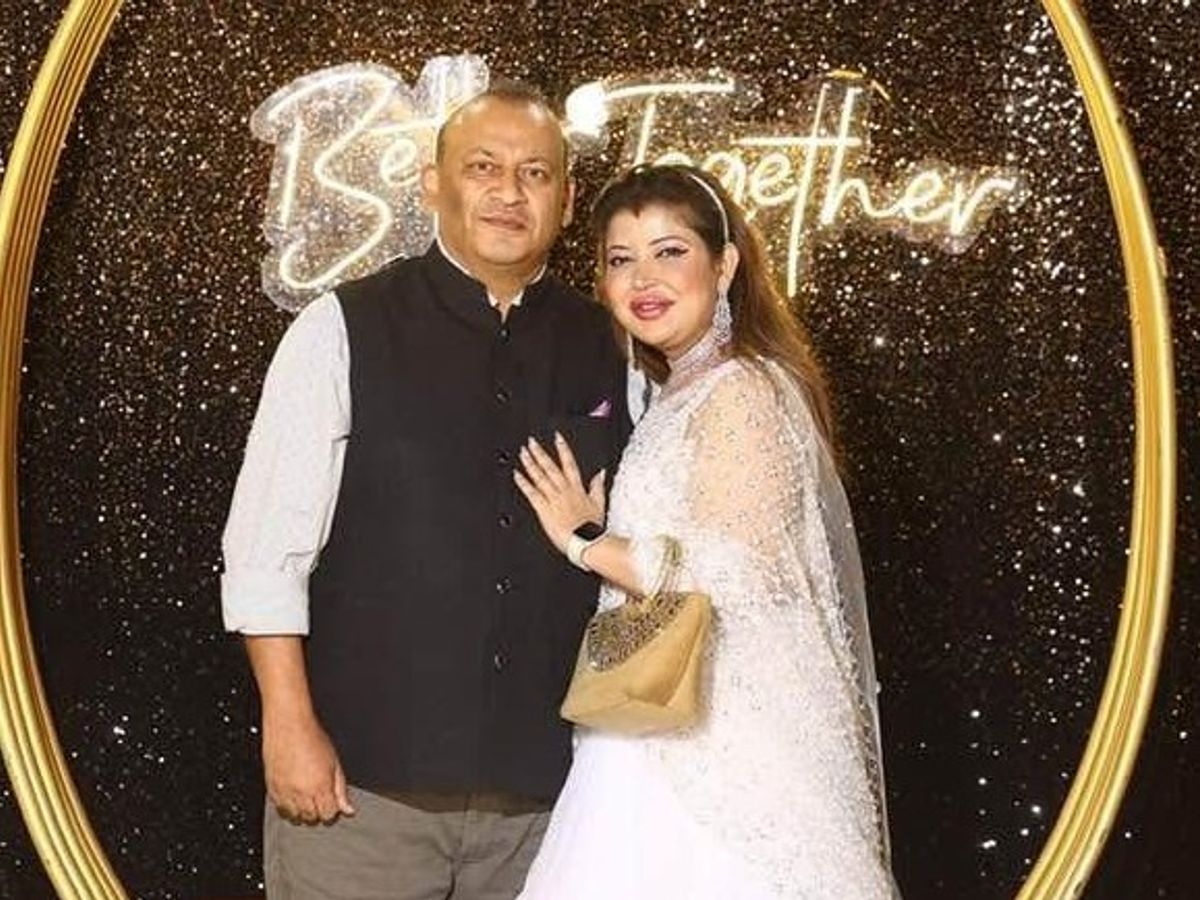 धोखाधड़ी पर FIR दर्ज कर पुलिस मामले की जांच कर रही है।