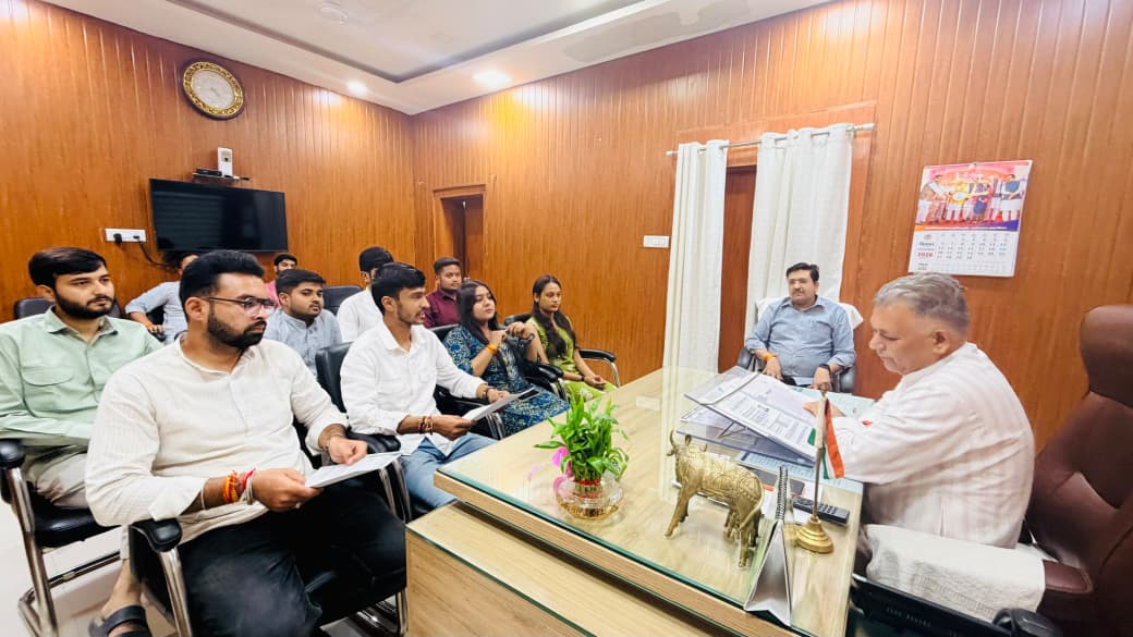 अभाविप ने कहा कि कई सरकारी कॉलेजों में इंफ्रास्ट्रक्चर और मूलभूत सुविधाओं की स्थिति में सुधार की जरूरत है।