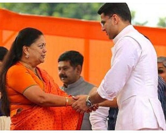 पूर्व सीएम वसुंधरा राजे के गढ़ झालावाड़ और सचिन पायलट के विधानसभा क्षेत्र टोंक दोनों जगह बीजेपी को हार का सामना करना पड़ा।