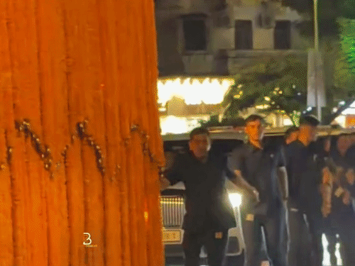 Bollywood Stars at Antilia