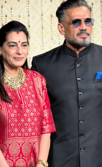 Bollywood Stars at Antilia