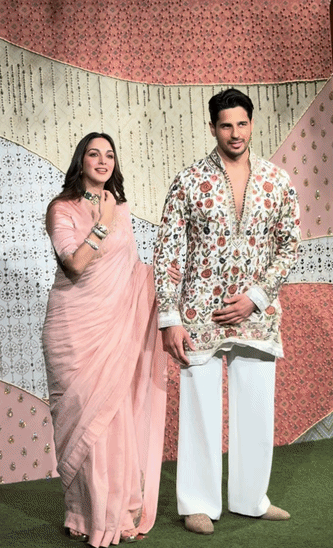 Sidharth Malhotra and Kiara Advani arrived hand in hand.