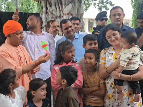 दो दिवसीय दौरे पर गोरखपुर आ रहे मुख्यमंत्री योगी आदित्यनाथ कल्याण मंडपम का लोकार्पण करेंगे।