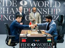 डी गुकेश ने चीन के डिंग लिरेन को हराकर FIDE वर्ल्ड चेस चैंपियनशिप 2024 का खिताब जीता था।