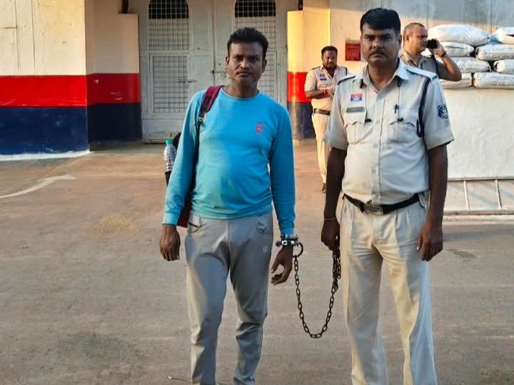 आरोपी कुरपा बाग को पुलिस ने गिरफ्तार कर लिया है।