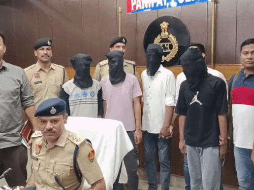 ऑटो से गाड़ी को टक्कर मारी, ड्राइवर से किया झगड़ा; चार सदस्य गिरफ्तार|पानीपत,Panipat - Dainik Bhaskar