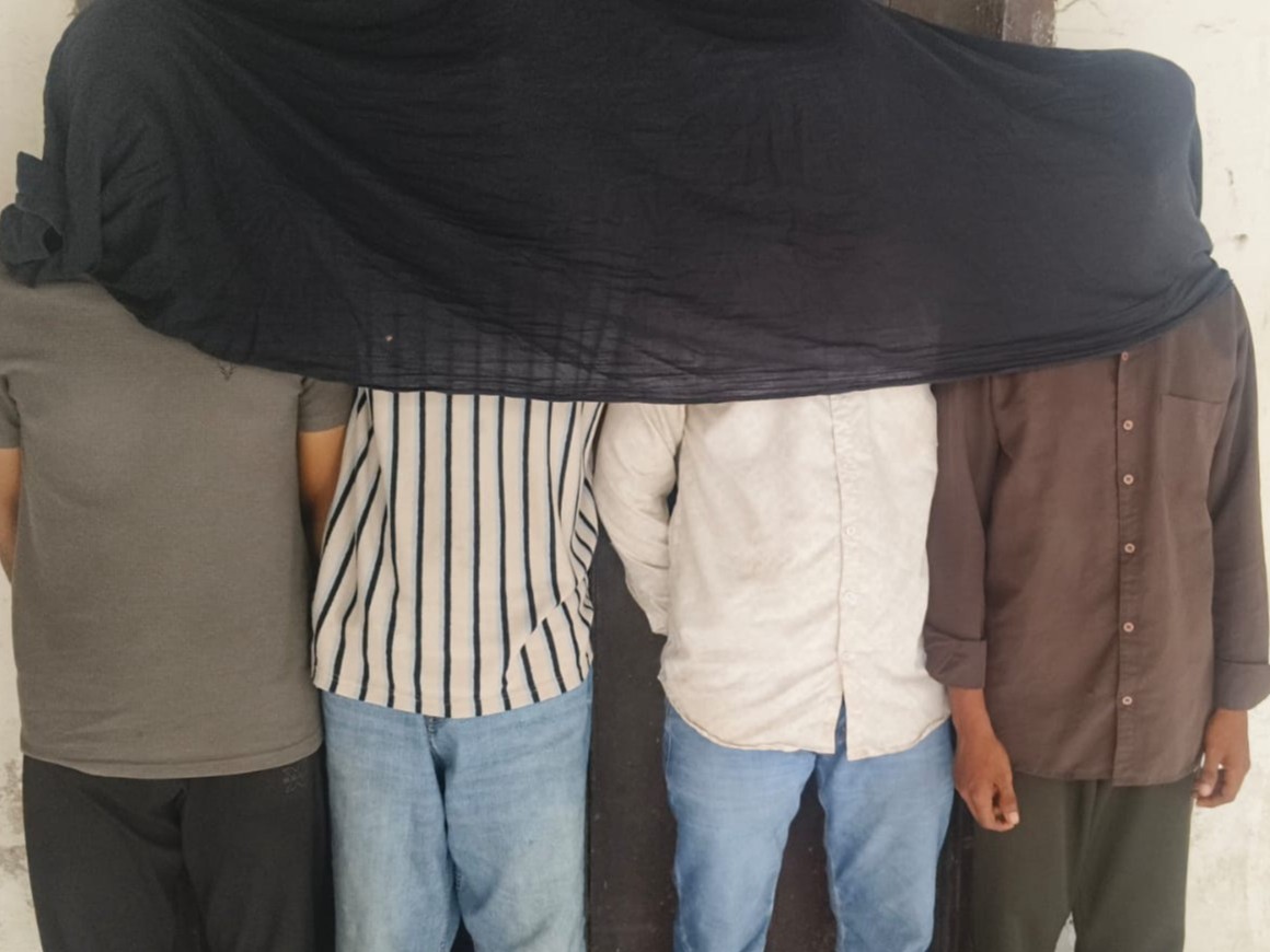 शराब कारोबारियों को 5 से 10 हजार में बेचते थे, दो बाइक जब्त|दानापुर,Danapur - Dainik Bhaskar