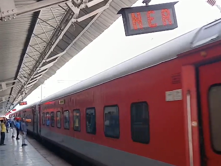 दिल्ली-गोरखपुर-बिहार सफर होगा आसान; जानिए पूरा लिस्ट|गोरखपुर,Gorakhpur - Dainik Bhaskar