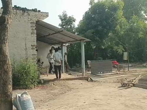 ये घर श्रद्धा का है, जहां सुभाष और जयरन ने उसे जिंदा जलाकर मार डाला था।