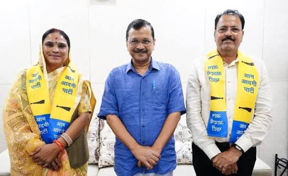 2023 के विधानसभा चुनाव में दोनों ने आम आदमी पार्टी जॉइन कर ली थी।