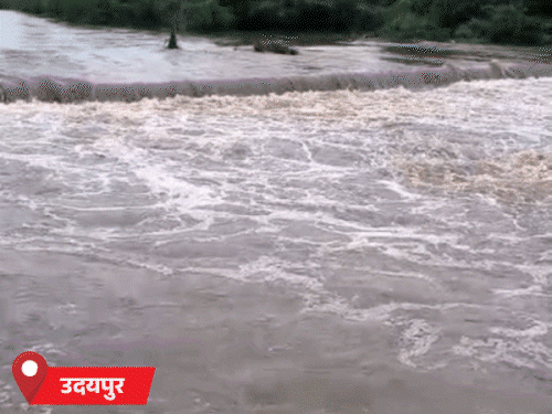 टोंक में पानी भरने से फसल खराब, कोटा जंक्शन पर शॉर्ट सर्किट से आग लगी|जयपुर,Jaipur - Dainik Bhaskar