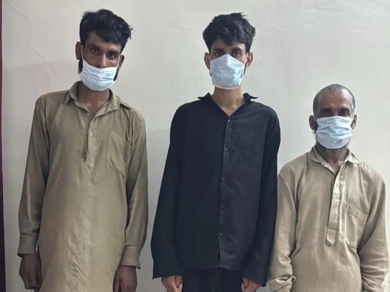 जांच के दौरान 17 सितंबर को आरोपियों के पास से एक पिस्तौल, मैगजीन और गोलियां बरामद हुईं। - Dainik Bhaskar