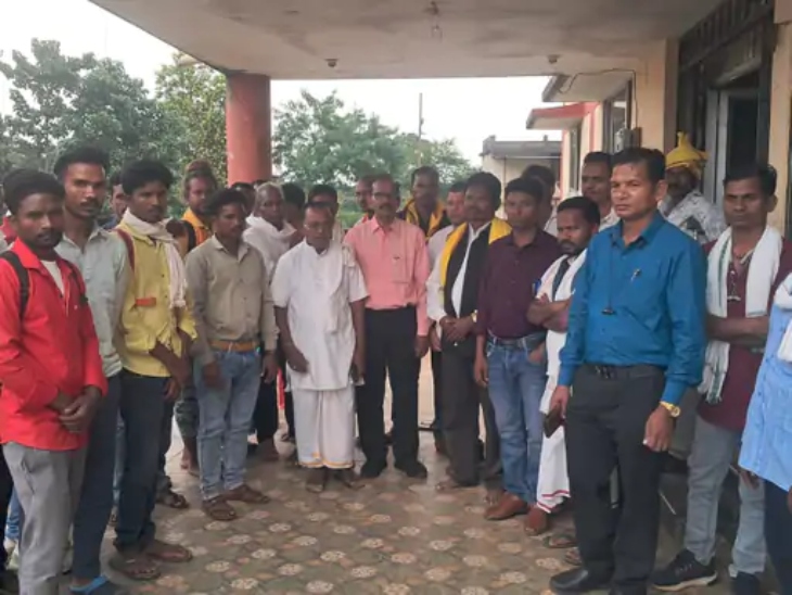 झीरम हमला मामले में NIA कोर्ट के फैसले के बाद सर्व आदिवासी समाज ने हाईकोर्ट ले जाने का निर्णय लिया है।
