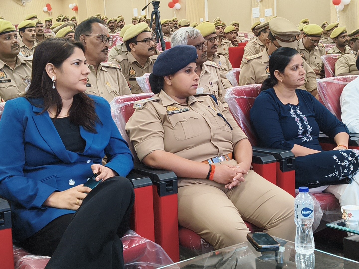 Mirzapur Police Cyber Training Record | SP Aparna Kaushik Awarded