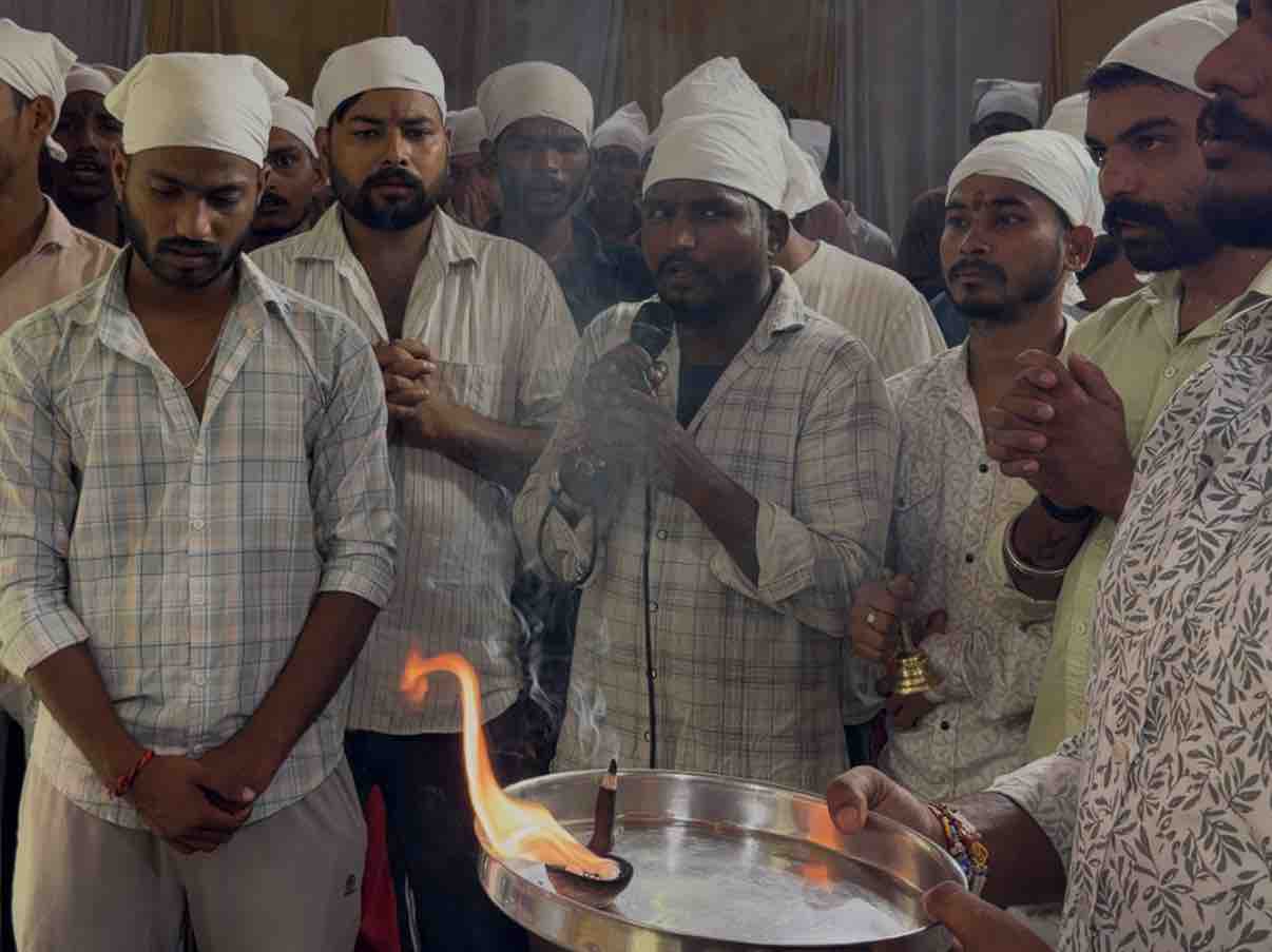 सुबह 6 से रात 12 बजे तक गणेश उत्सव, भजन-कीर्तन में जुट रहे श्रद्धालु।