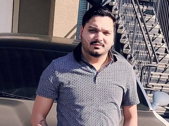 कुरुक्षेत्र के पिहोवा की सिकंदरा कॉलोनी के रहने वाले मृतक विक्की अरोड़ा का फाइल फोटो। - Dainik Bhaskar