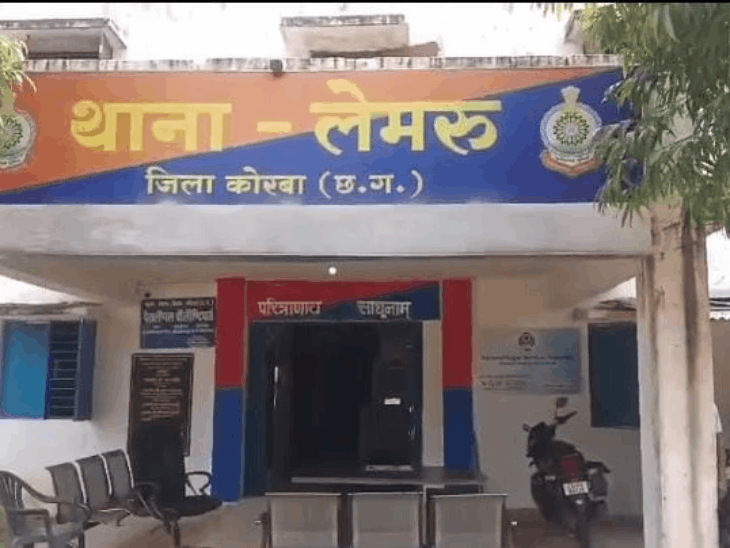 जंगल में एक ही फंदे पर मिले दोनों के शव - Dainik Bhaskar