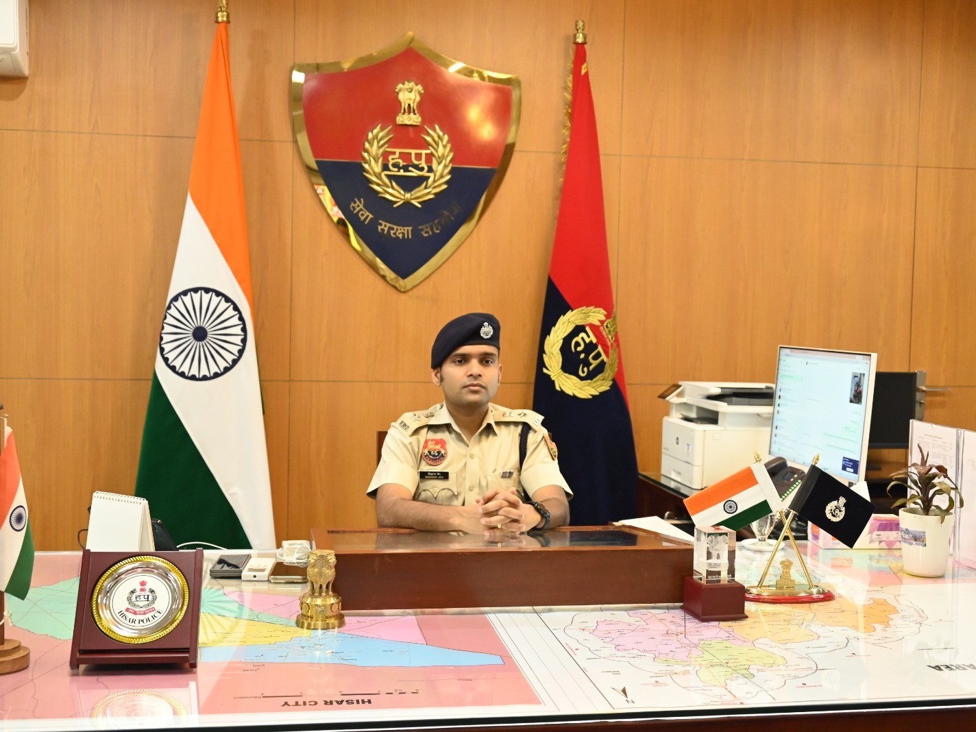 हिसार SP ने ड्राइवरों को दी चेतावनी, बोले-यातायात बाधित करने पर होगी कार्रवाई|उकलाना,Uklanamandi - Dainik Bhaskar