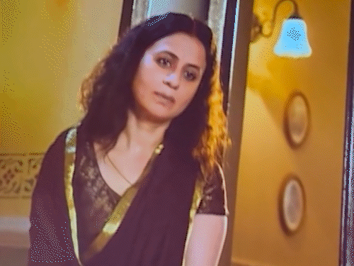 ‘मिर्जापुर’ के महत्वपूर्ण सीन की शूटिंग को याद करते हुए मोहित और रसिका ने कैमरा टीम के सहयोग का जिक्र किया।
