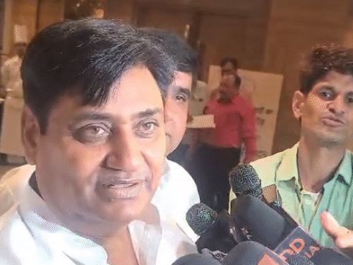 कांग्रेस प्रदेशाध्यक्ष गोविंद सिंह डोटासरा ने कहा- भाजपा ने अपने उम्मीदवारों को जिताने के लिए पुलिस प्रशासन का दुरुपयोग किया है।